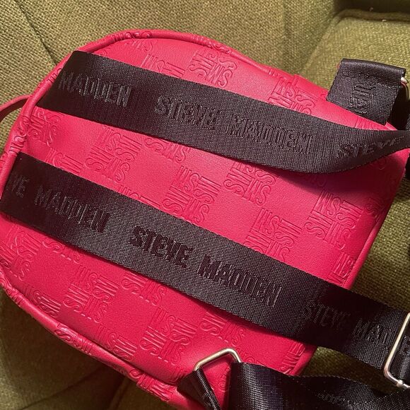 Steve Madden Embossed Pattern Crimson Red Mini Backpack NEW WITH TAGS Rare main image 4